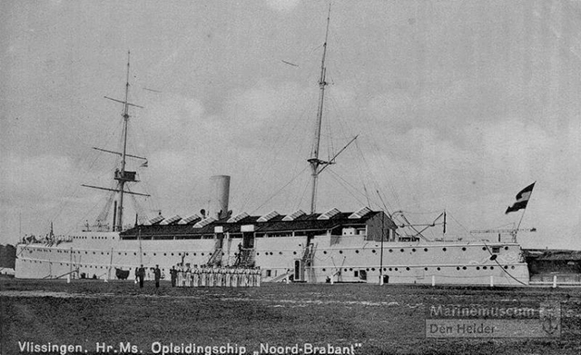 Opleidingsschip Noord-Brabant 1920-1940.jpg